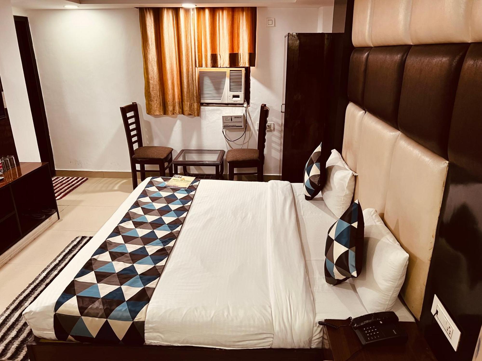 Hotel Marina Near Igi Airport Delhi New Delhi Bagian luar foto
