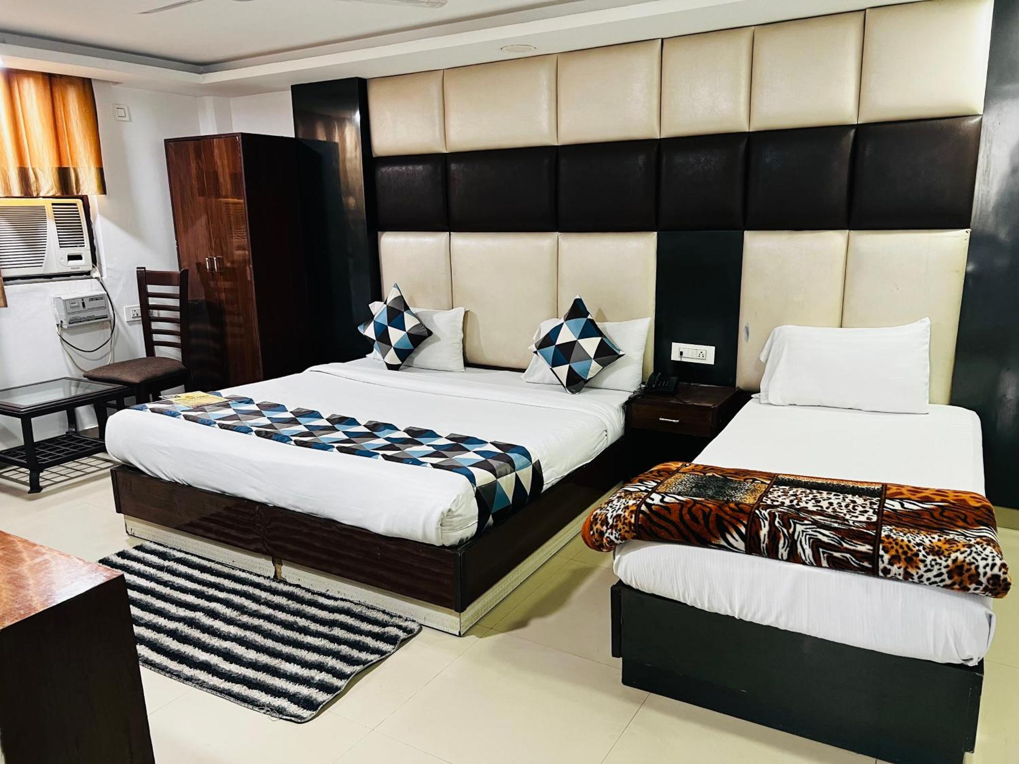 Hotel Marina Near Igi Airport Delhi New Delhi Bagian luar foto